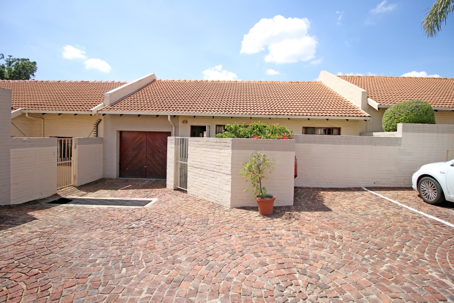 2 Bedroom Property for Sale in Ferndale Gauteng