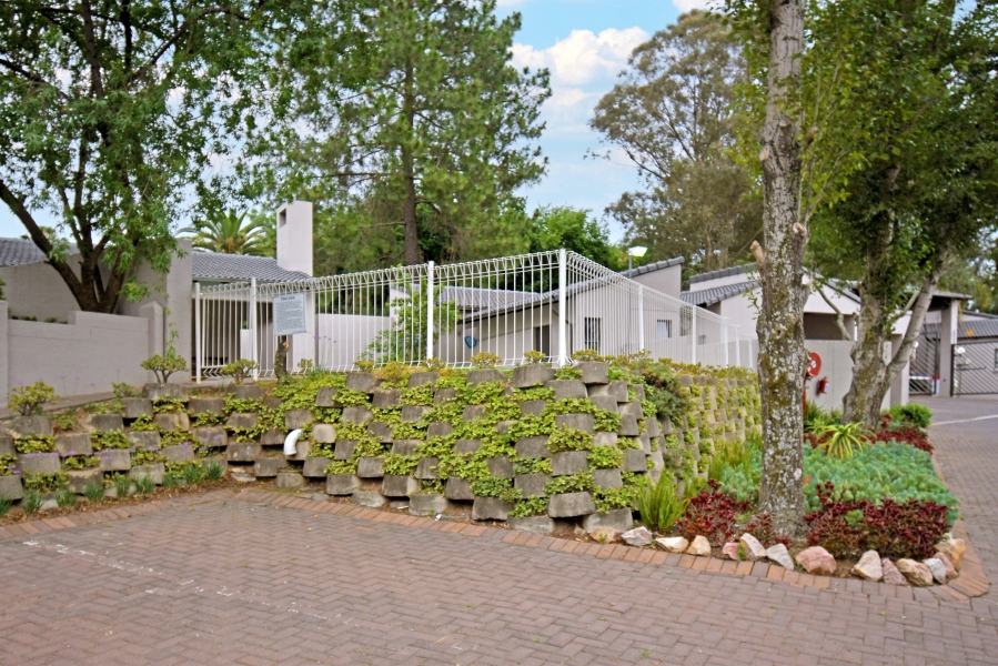 2 Bedroom Property for Sale in Morningside Gauteng