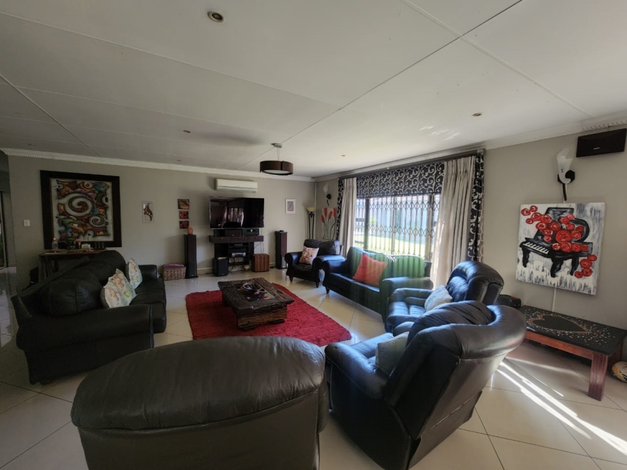 4 Bedroom Property for Sale in Vanderbijlpark SW 5 Gauteng