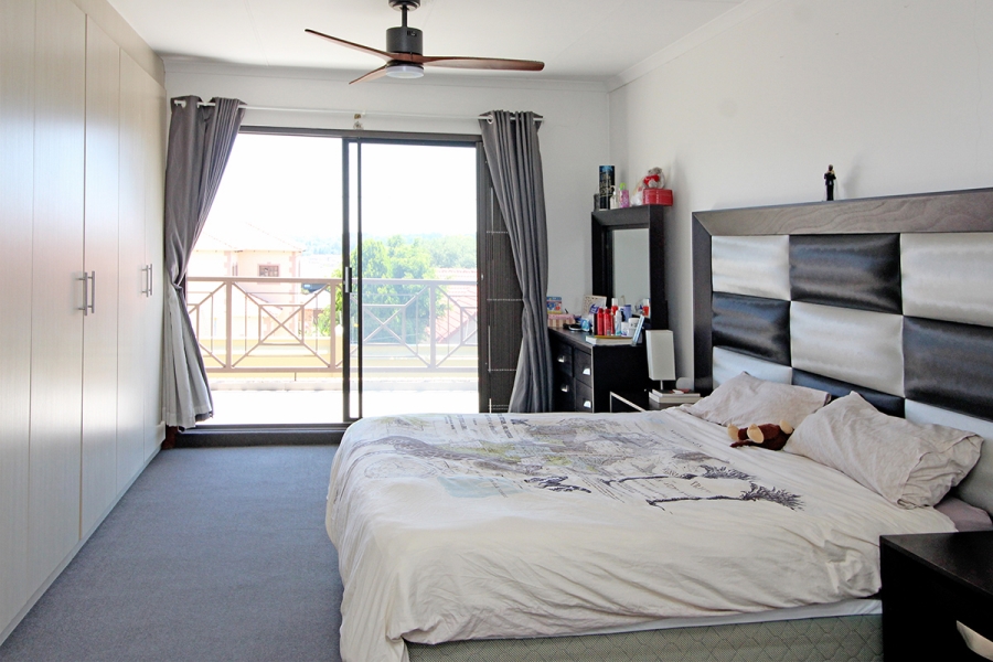 3 Bedroom Property for Sale in Honeydew Manor Gauteng