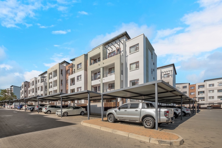 1 Bedroom Property for Sale in Ferndale Gauteng