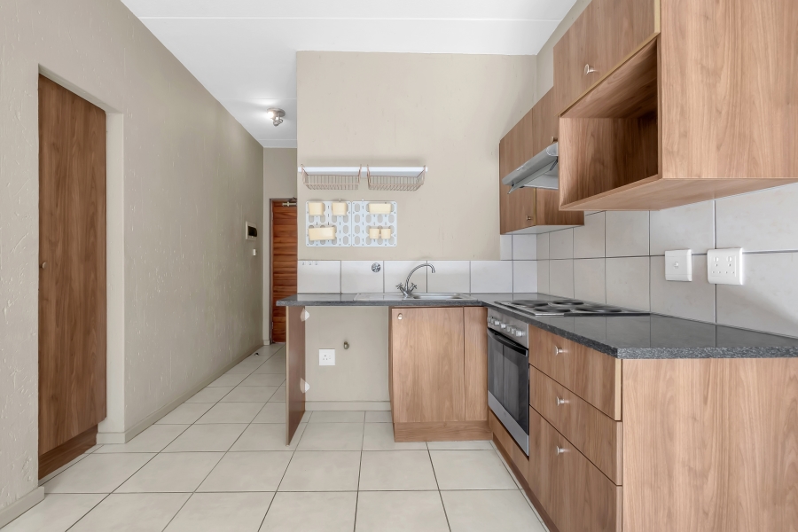 1 Bedroom Property for Sale in Ferndale Gauteng