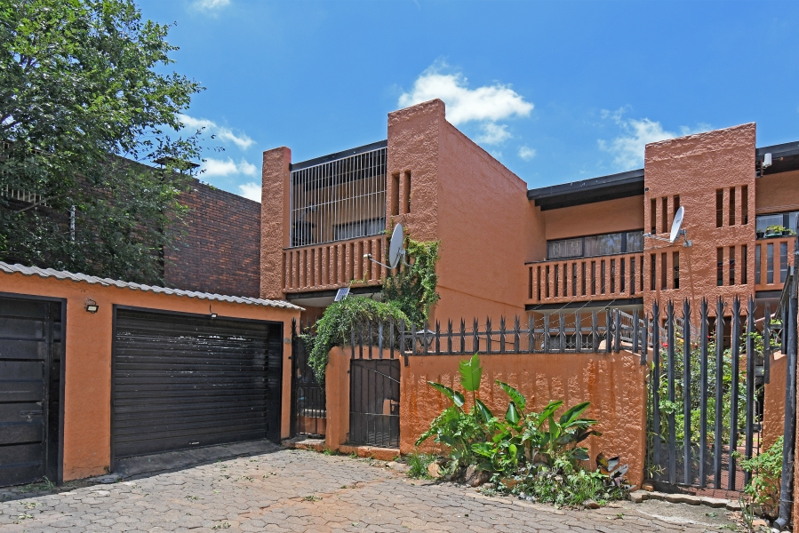 2 Bedroom Property for Sale in Windsor West Gauteng