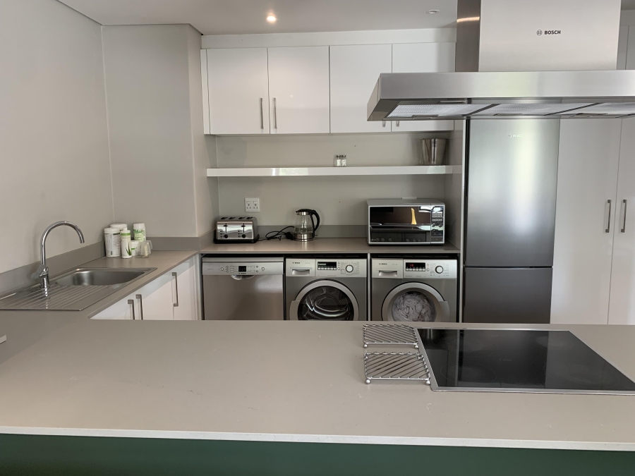 To Let 2 Bedroom Property for Rent in Parkmore Gauteng