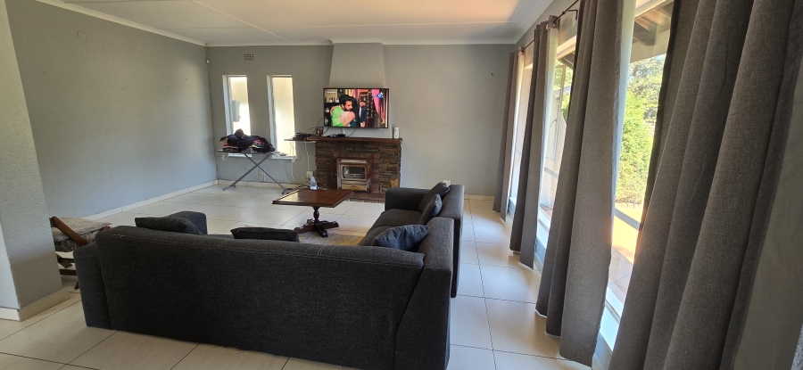 3 Bedroom Property for Sale in Highway Gardens Gauteng