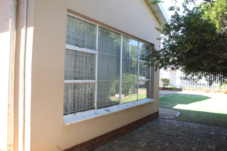 4 Bedroom Property for Sale in Dalview Gauteng