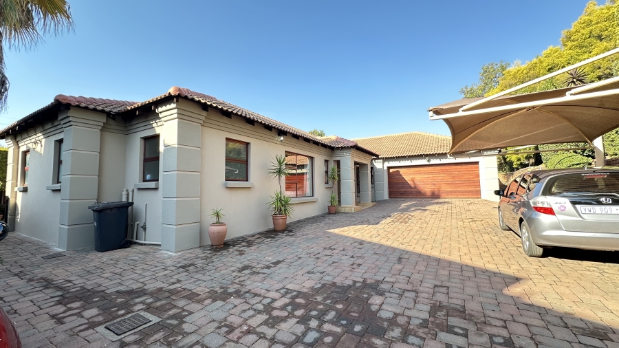 4 Bedroom Property for Sale in Highveld Gauteng