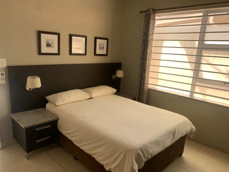 To Let 1 Bedroom Property for Rent in Hurlingham Manor Gauteng