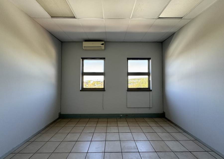 Commercial Property for Sale in Silver Lakes Gauteng