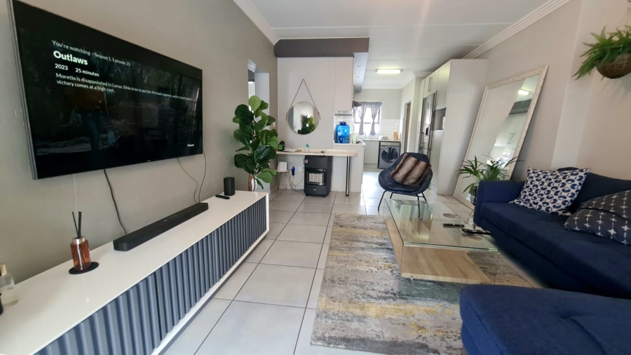 2 Bedroom Property for Sale in Jansenpark Gauteng