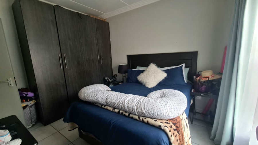 2 Bedroom Property for Sale in Jansenpark Gauteng