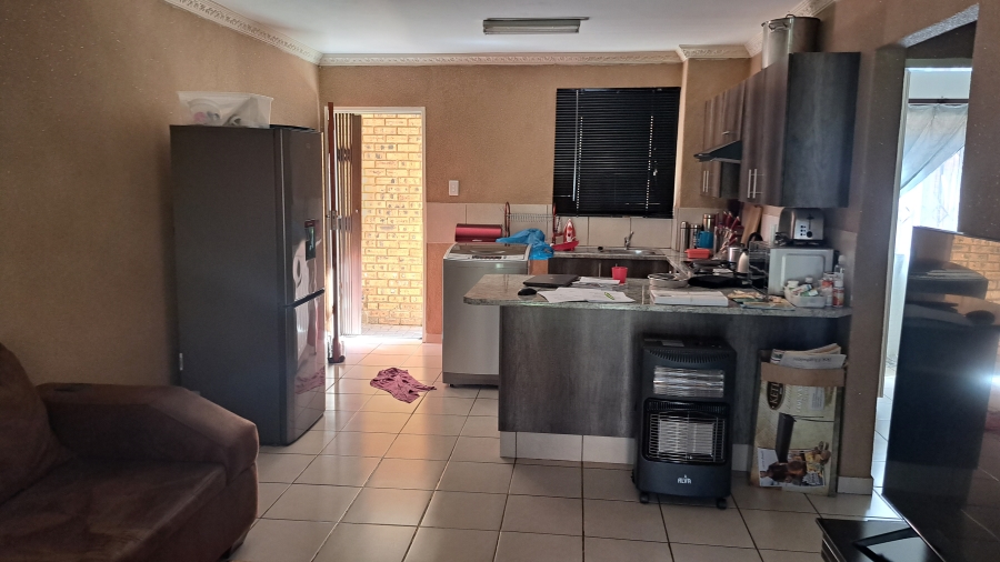 2 Bedroom Property for Sale in Witfield Gauteng