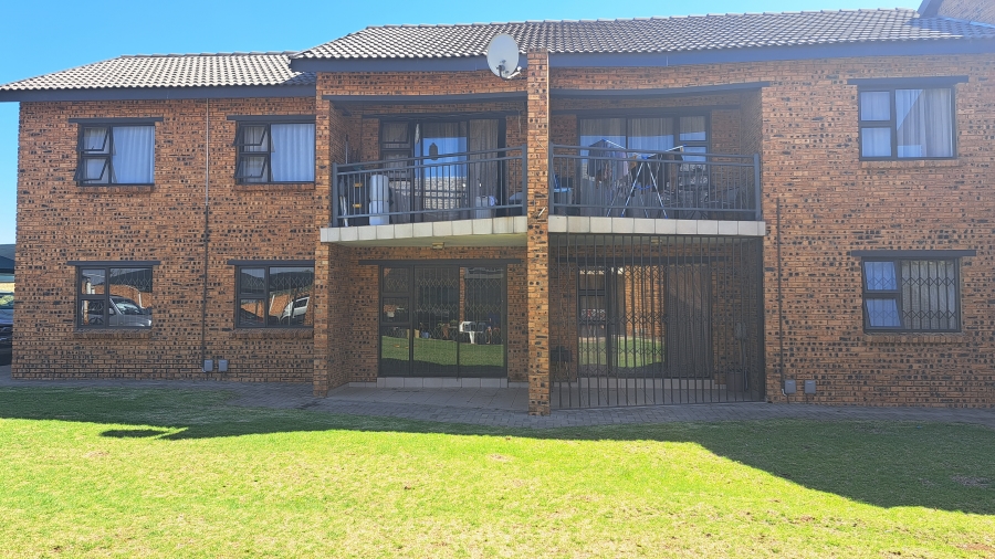 2 Bedroom Property for Sale in Witfield Gauteng