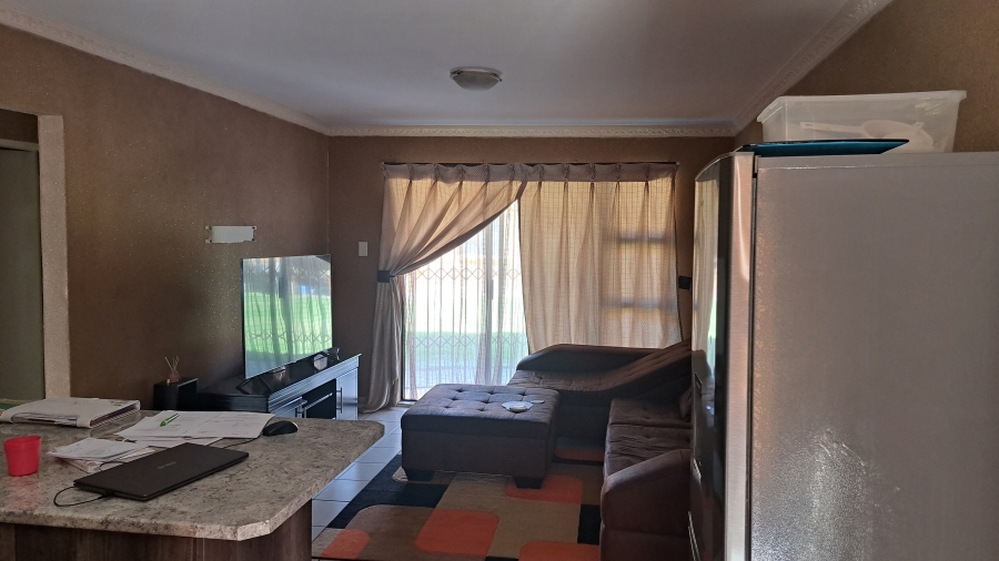 2 Bedroom Property for Sale in Witfield Gauteng