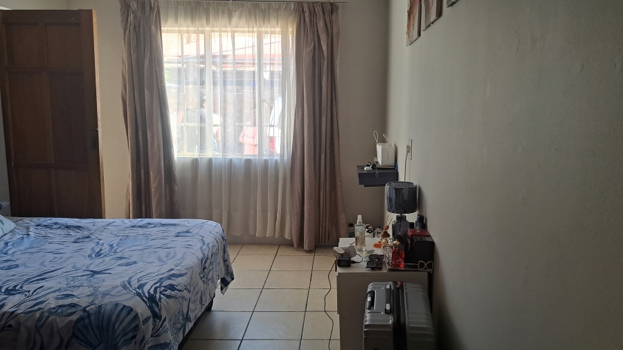 To Let 1 Bedroom Property for Rent in Sunward Park Gauteng