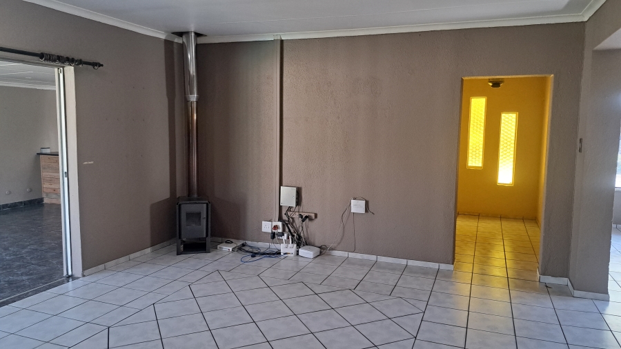 3 Bedroom Property for Sale in Van Dyk Park Gauteng