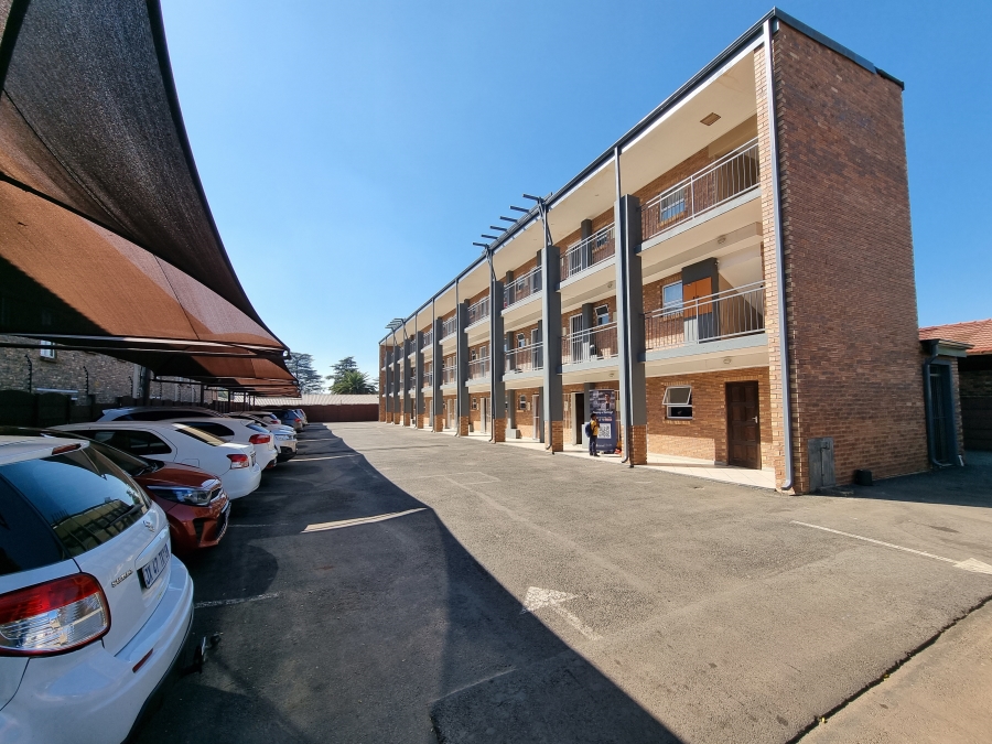 1 Bedroom Property for Sale in Esther Park Gauteng