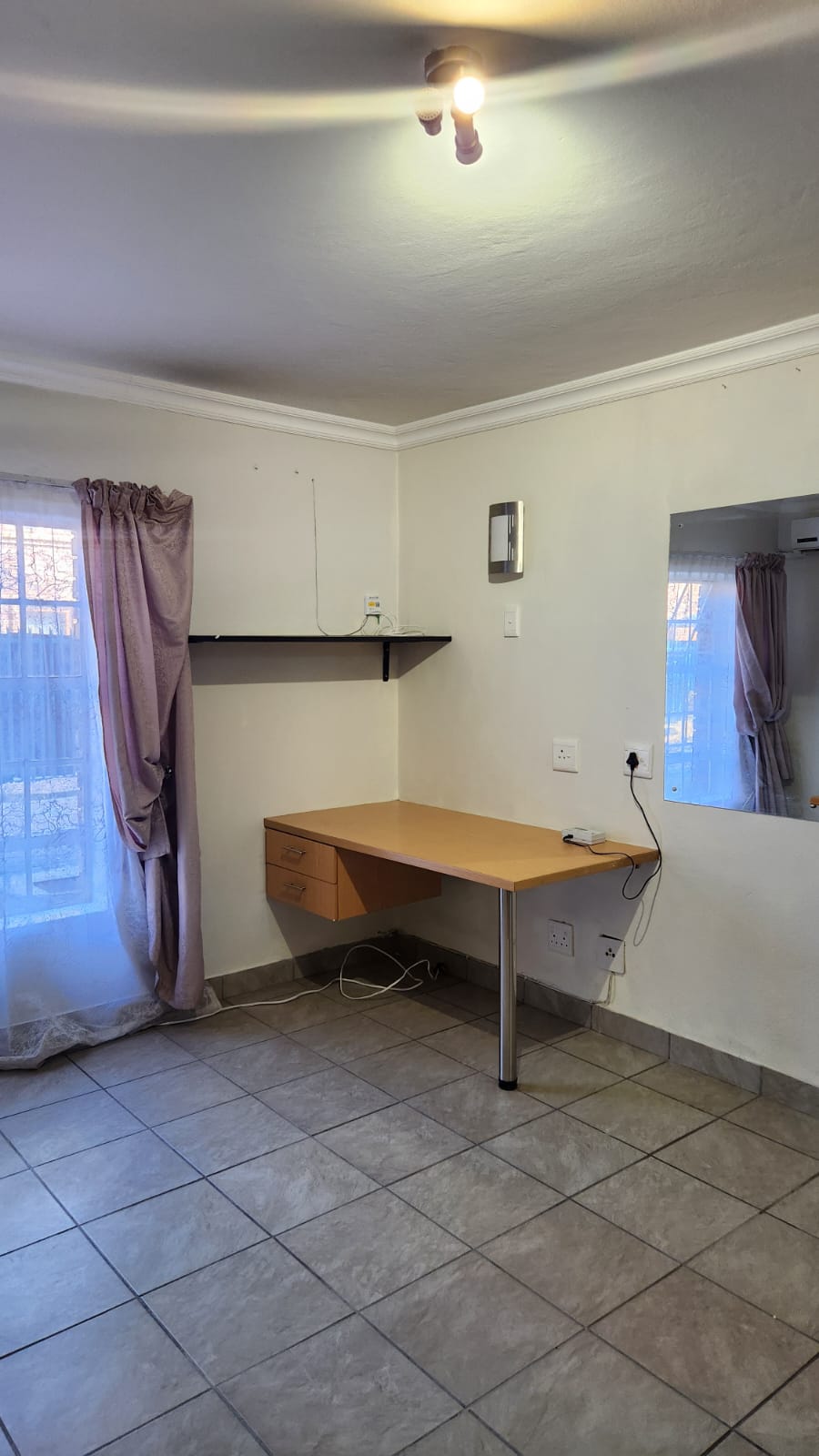 1 Bedroom Property for Sale in Rietfontein Gauteng