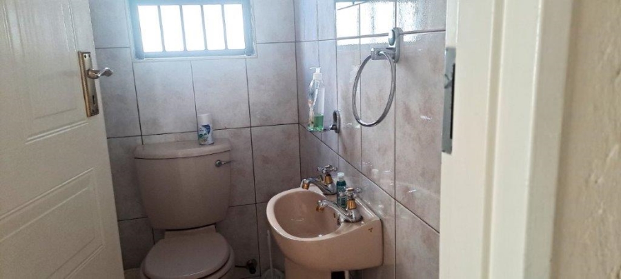 To Let 3 Bedroom Property for Rent in Glenhazel Gauteng