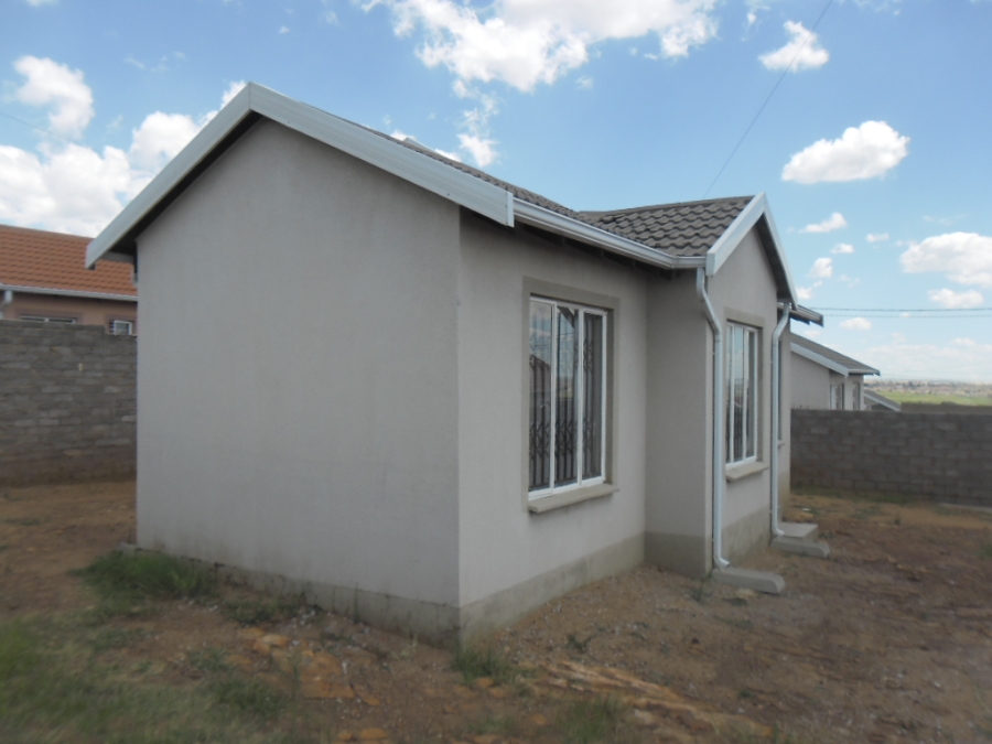 2 Bedroom Property for Sale in Kagiso Gauteng