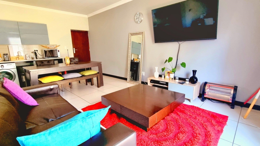 2 Bedroom Property for Sale in Halfway Gardens Gauteng