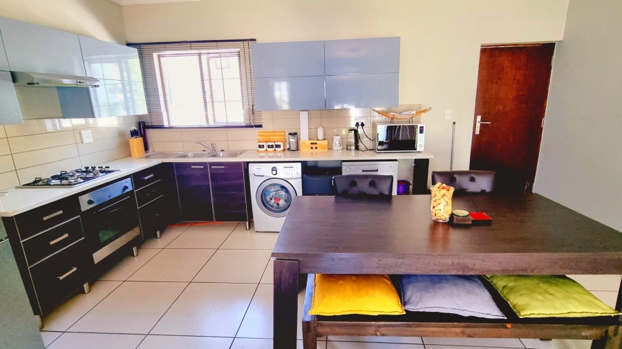 2 Bedroom Property for Sale in Halfway Gardens Gauteng