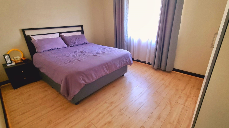 2 Bedroom Property for Sale in Halfway Gardens Gauteng