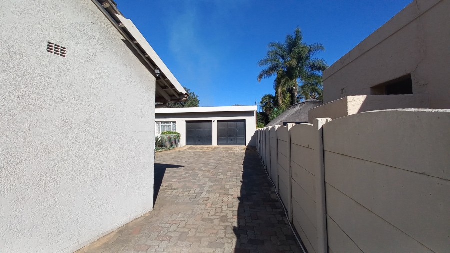 4 Bedroom Property for Sale in Parkrand Gauteng