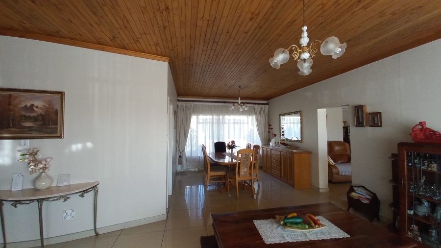 4 Bedroom Property for Sale in Parkrand Gauteng