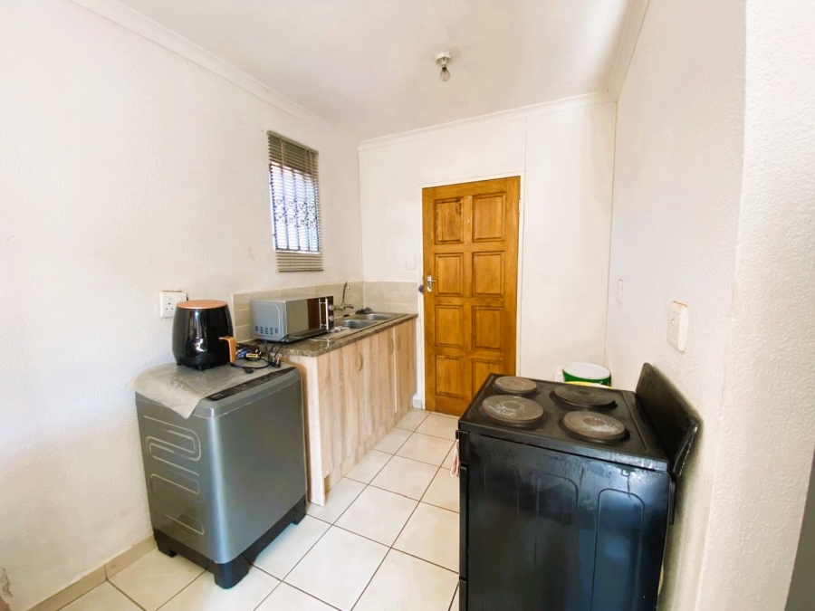 2 Bedroom Property for Sale in Stretford Gauteng