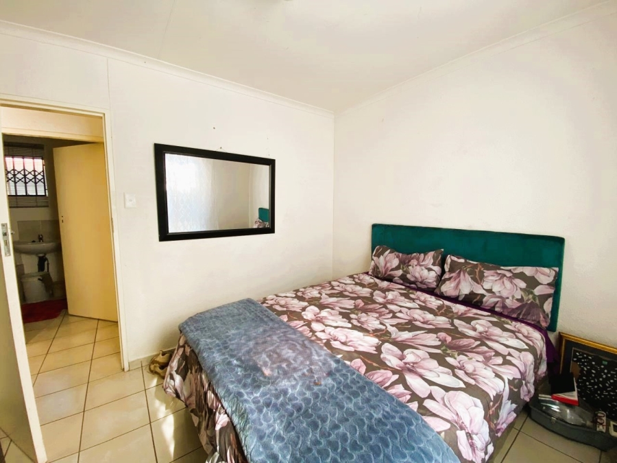 2 Bedroom Property for Sale in Stretford Gauteng