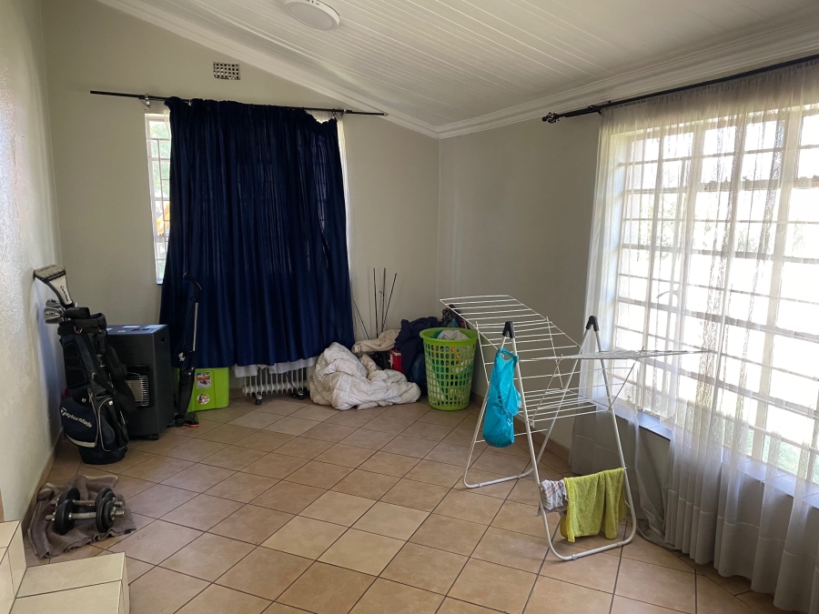 3 Bedroom Property for Sale in Highway Gardens Gauteng