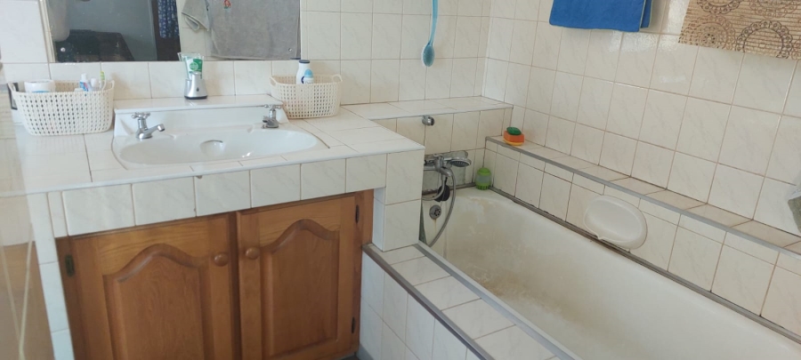 4 Bedroom Property for Sale in Valley Settlements A H Gauteng