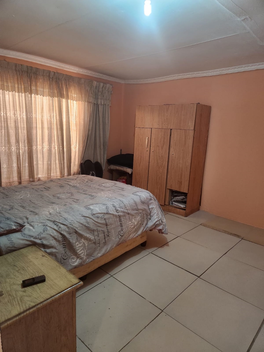 2 Bedroom Property for Sale in Ebony Park Gauteng