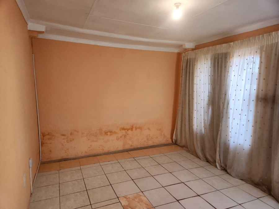 2 Bedroom Property for Sale in Ebony Park Gauteng