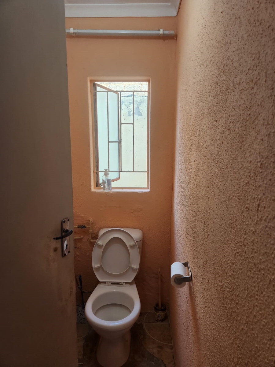 2 Bedroom Property for Sale in Ebony Park Gauteng