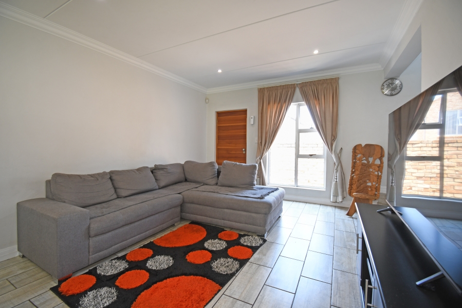 3 Bedroom Property for Sale in Noordhang Gauteng