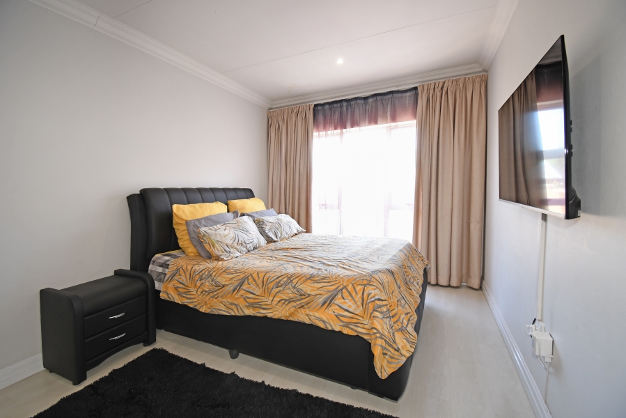 3 Bedroom Property for Sale in Noordhang Gauteng