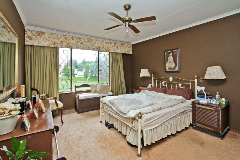 2 Bedroom Property for Sale in Robindale Gauteng