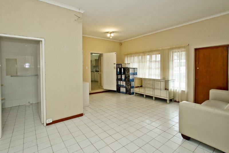 4 Bedroom Property for Sale in Robindale Gauteng