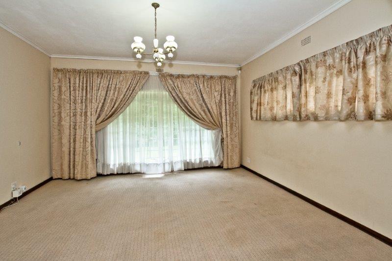 4 Bedroom Property for Sale in Robindale Gauteng