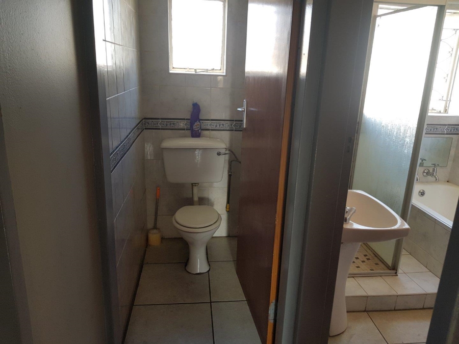 3 Bedroom Property for Sale in Three Rivers Gauteng