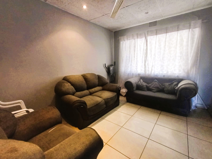 3 Bedroom Property for Sale in Three Rivers Gauteng