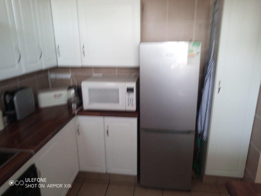 3 Bedroom Property for Sale in Three Rivers Proper Gauteng