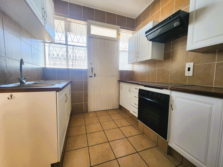 3 Bedroom Property for Sale in Three Rivers Proper Gauteng