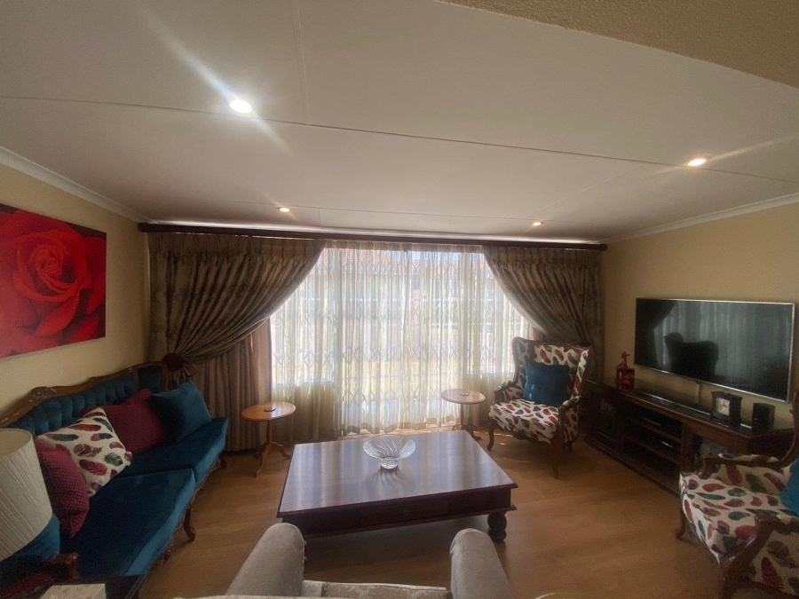 3 Bedroom Property for Sale in Three Rivers East Gauteng