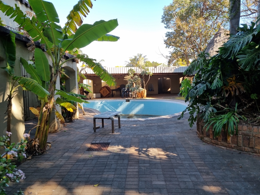 6 Bedroom Property for Sale in Murrayfield Gauteng