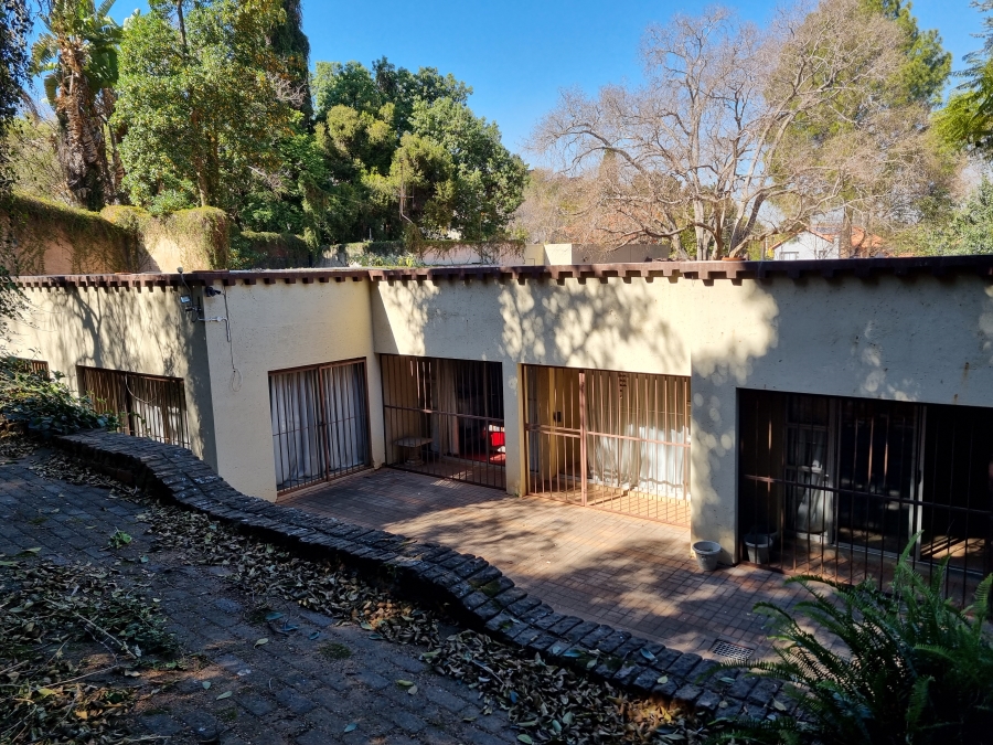 6 Bedroom Property for Sale in Murrayfield Gauteng