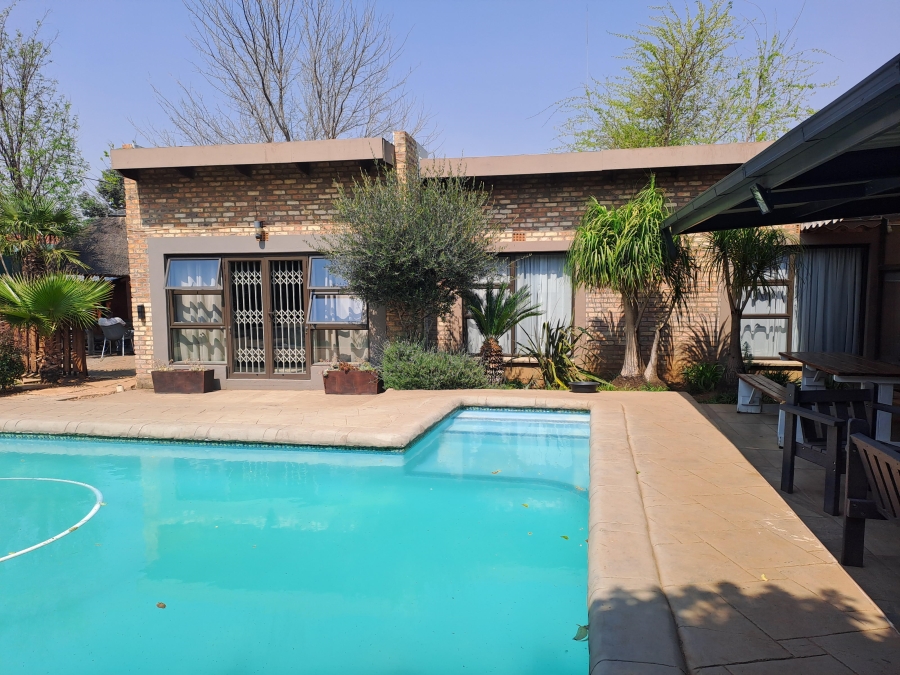 5 Bedroom Property for Sale in Meyerton Ext 6 Gauteng