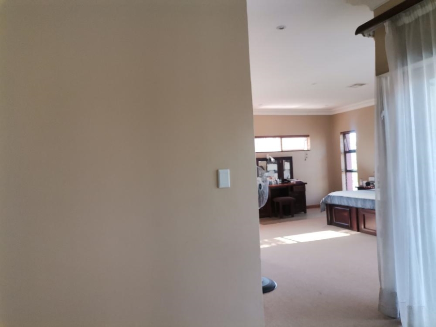 5 Bedroom Property for Sale in Montana Tuine Gauteng